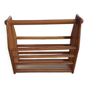 Porte revue en pin