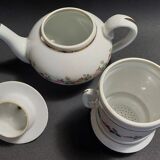 Vintage porcelain coffee pot Apilco fireproof porcelain from the 1960s.