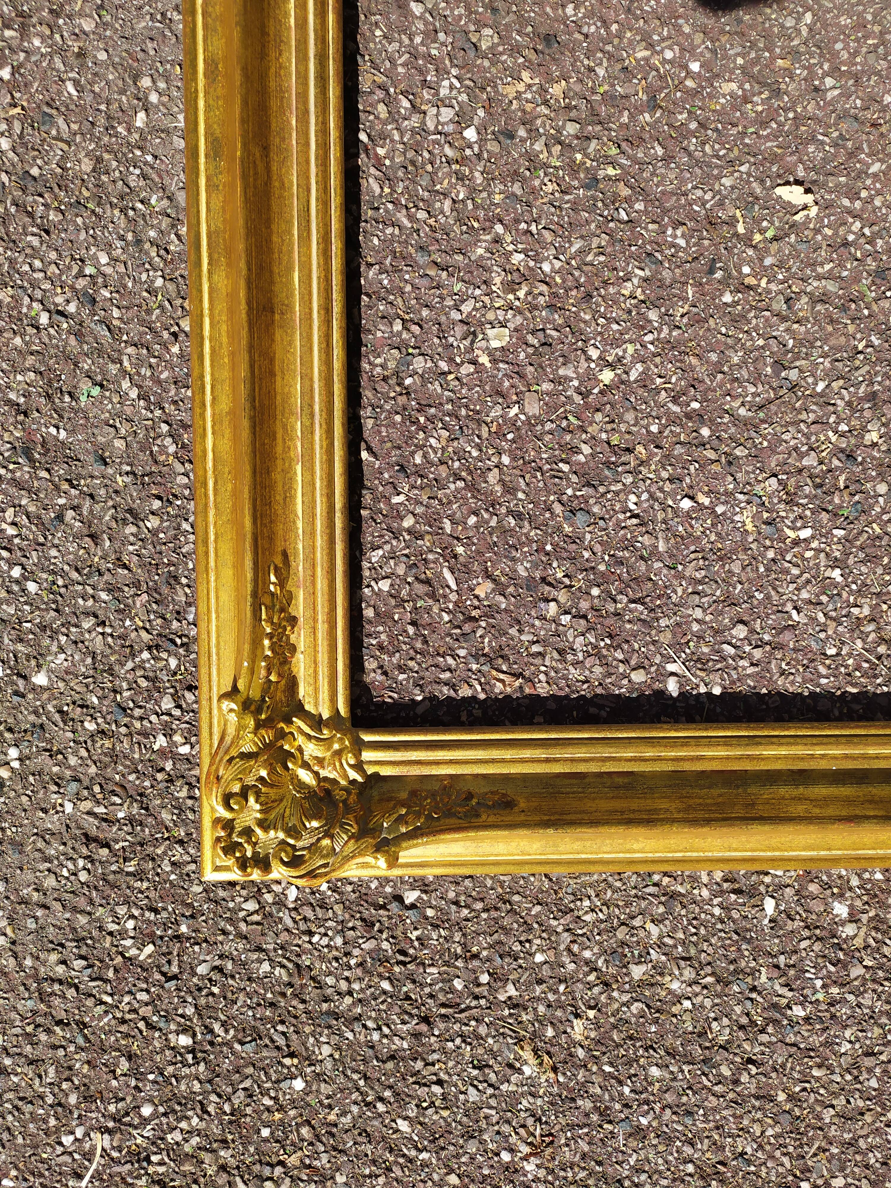 Old frame in gilded wood 58 x 68 cm