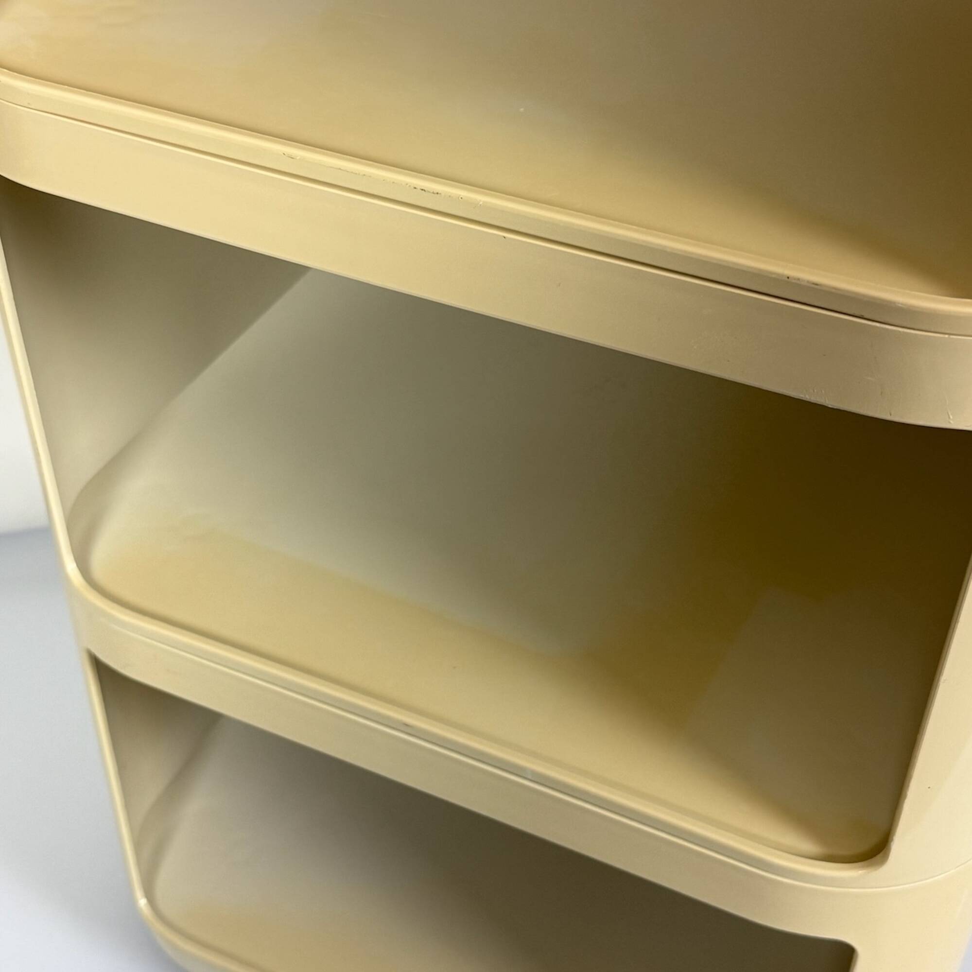 Cream Kartell Componibili Storage with Three Modules, Italian Vintage 1960s