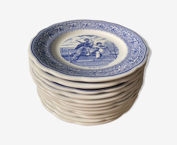 Lot complet de 12 assiettes parlantes en faïence de Gien