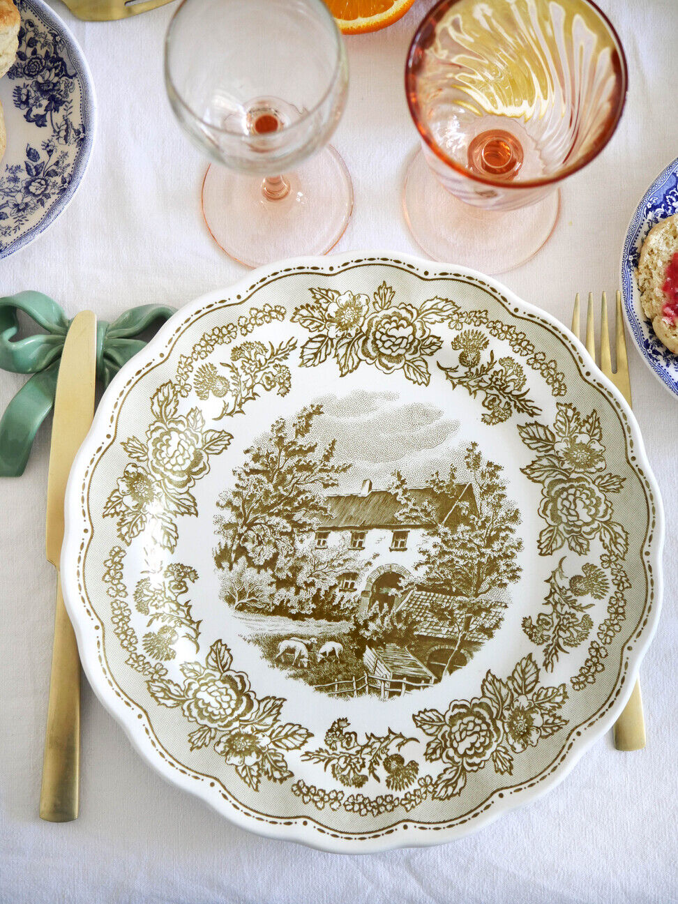 English style plate green décor