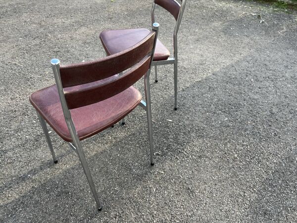 Paire de chaises rétro en métal et cuir