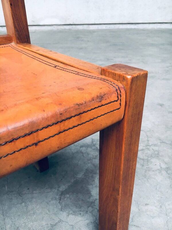 Elm & Cognac Leather Dining Room Chairs Set in the style of Pierre Chapo, Italy, 1960s, Set of 4