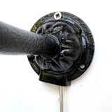 Wall lamp COL Of Swan cast steel