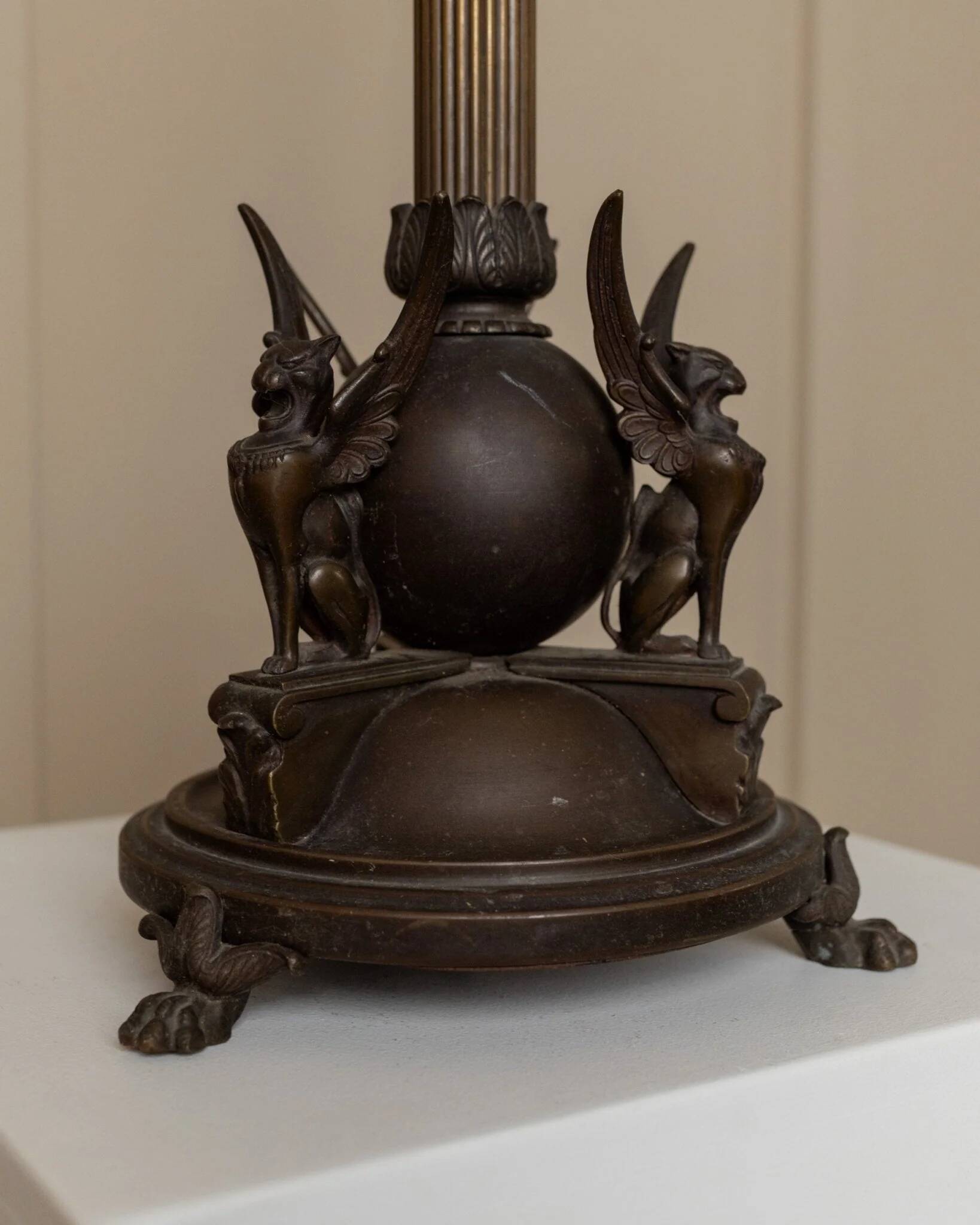 Brown Bronze Metal Table Lamp – Empire 1910s, Italian Design with Animal Motifs, Classic Desk Lamp