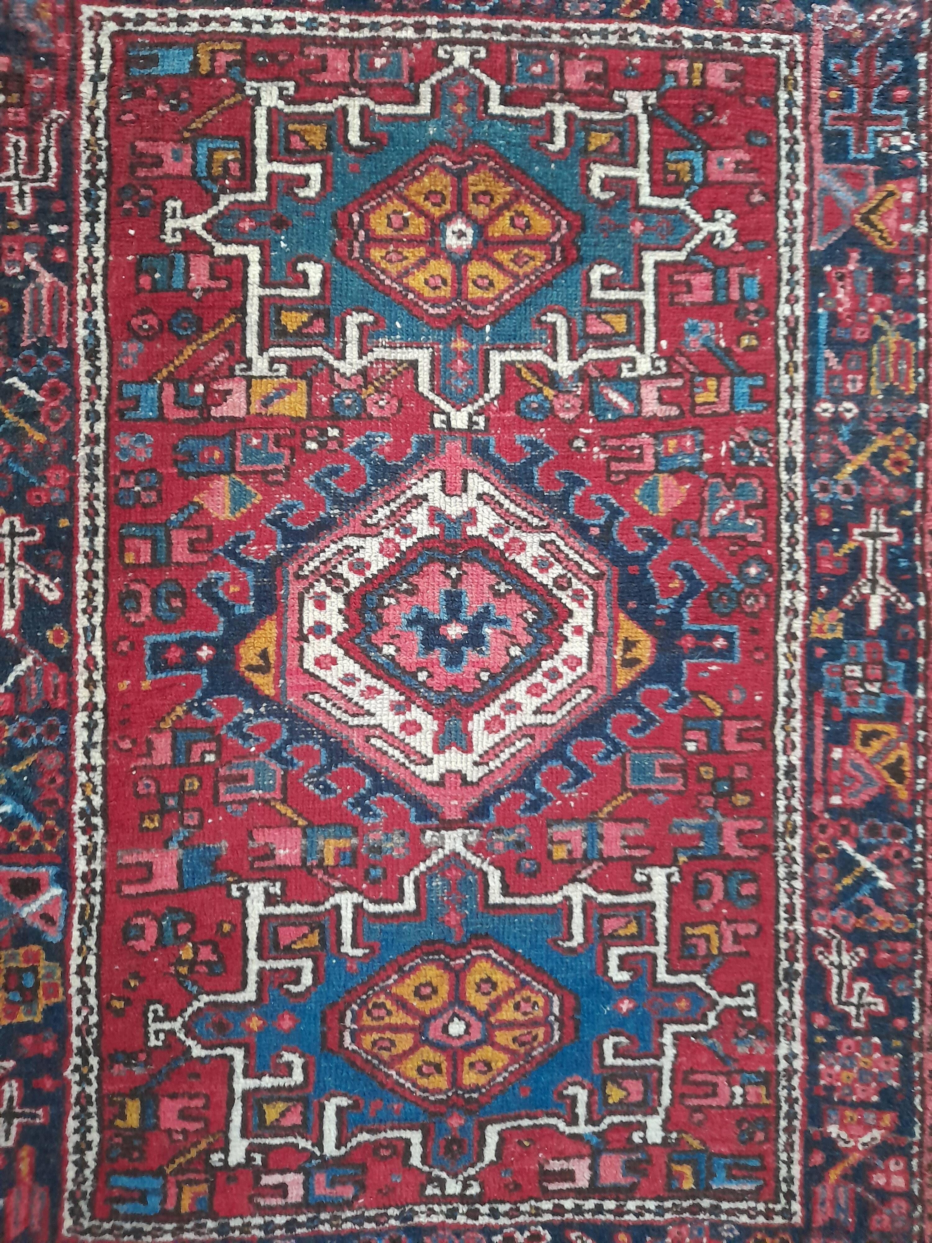 Vintage rug, 126x95 cm