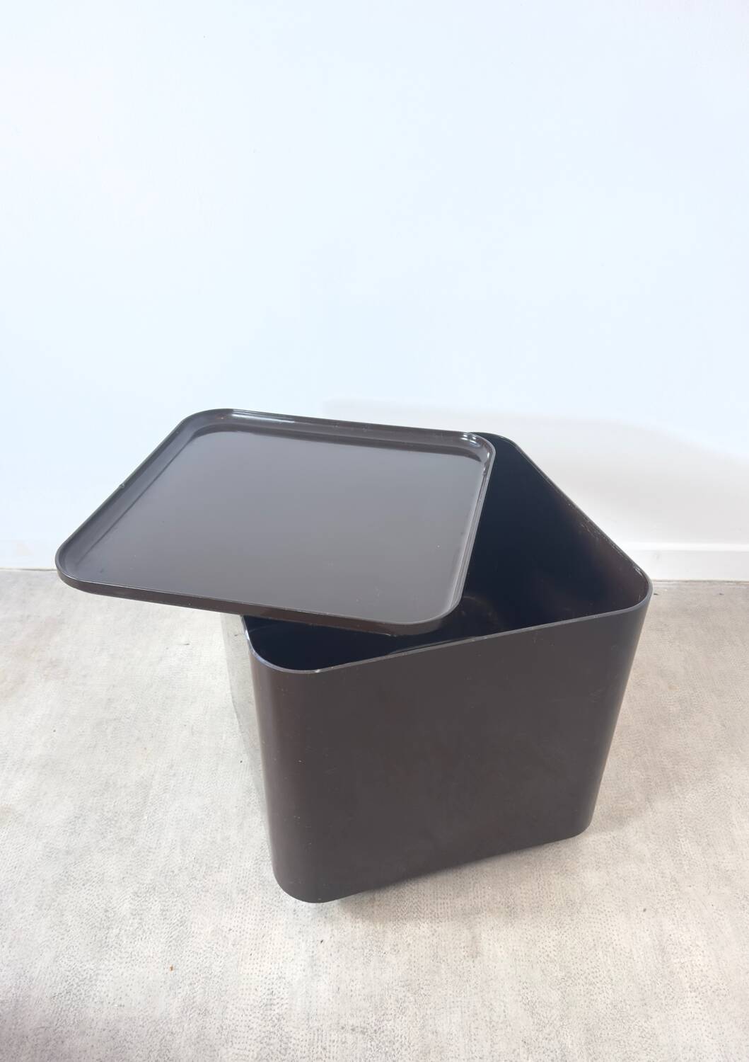 Table on wheels / box DIME MARCELLO SIARD