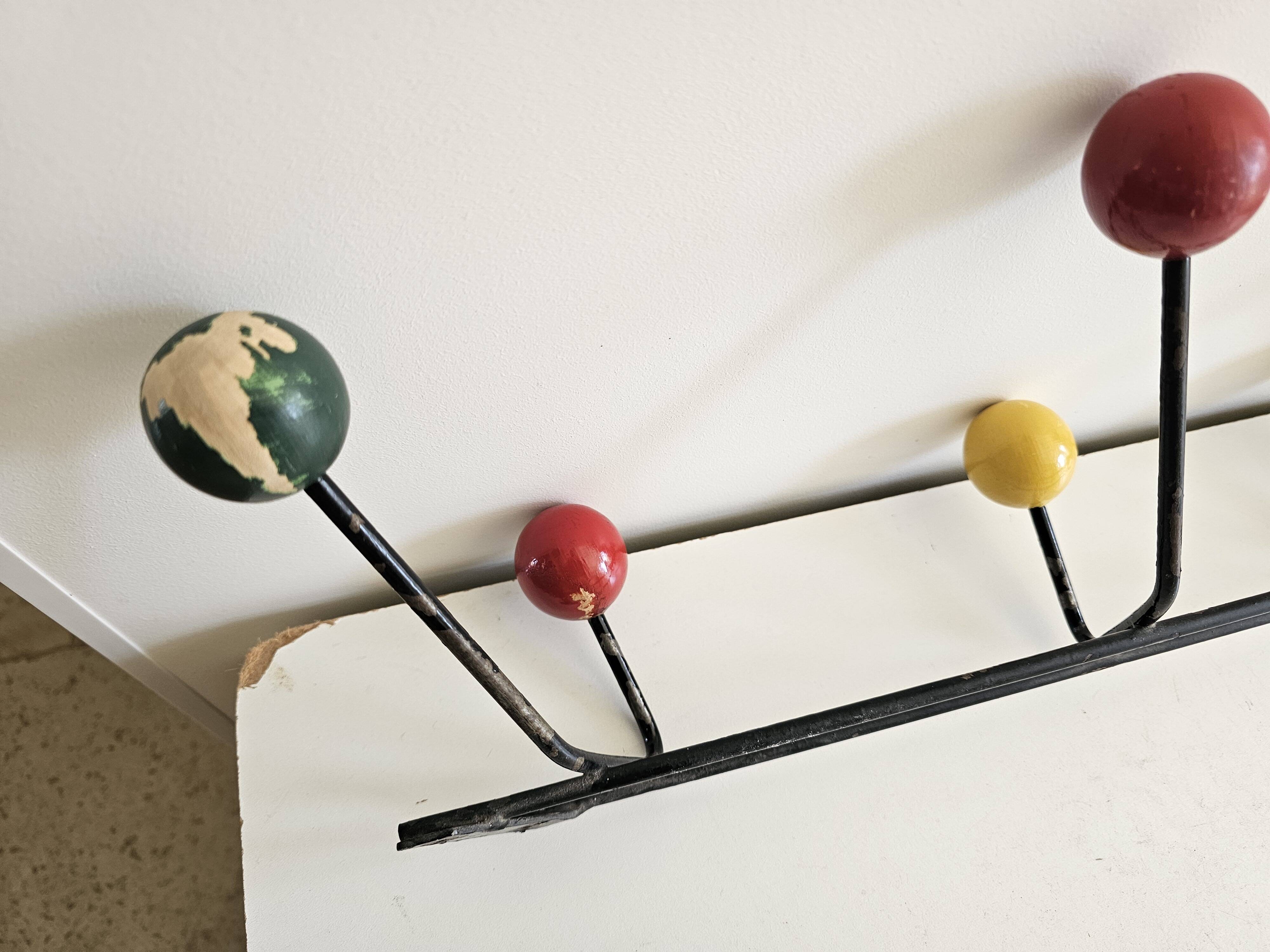 Porte manteaux 8 patères boules - Design Roger Feraud vintage Années 60's