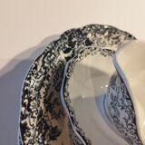 Plats de service, assiettes et saucière style anglais