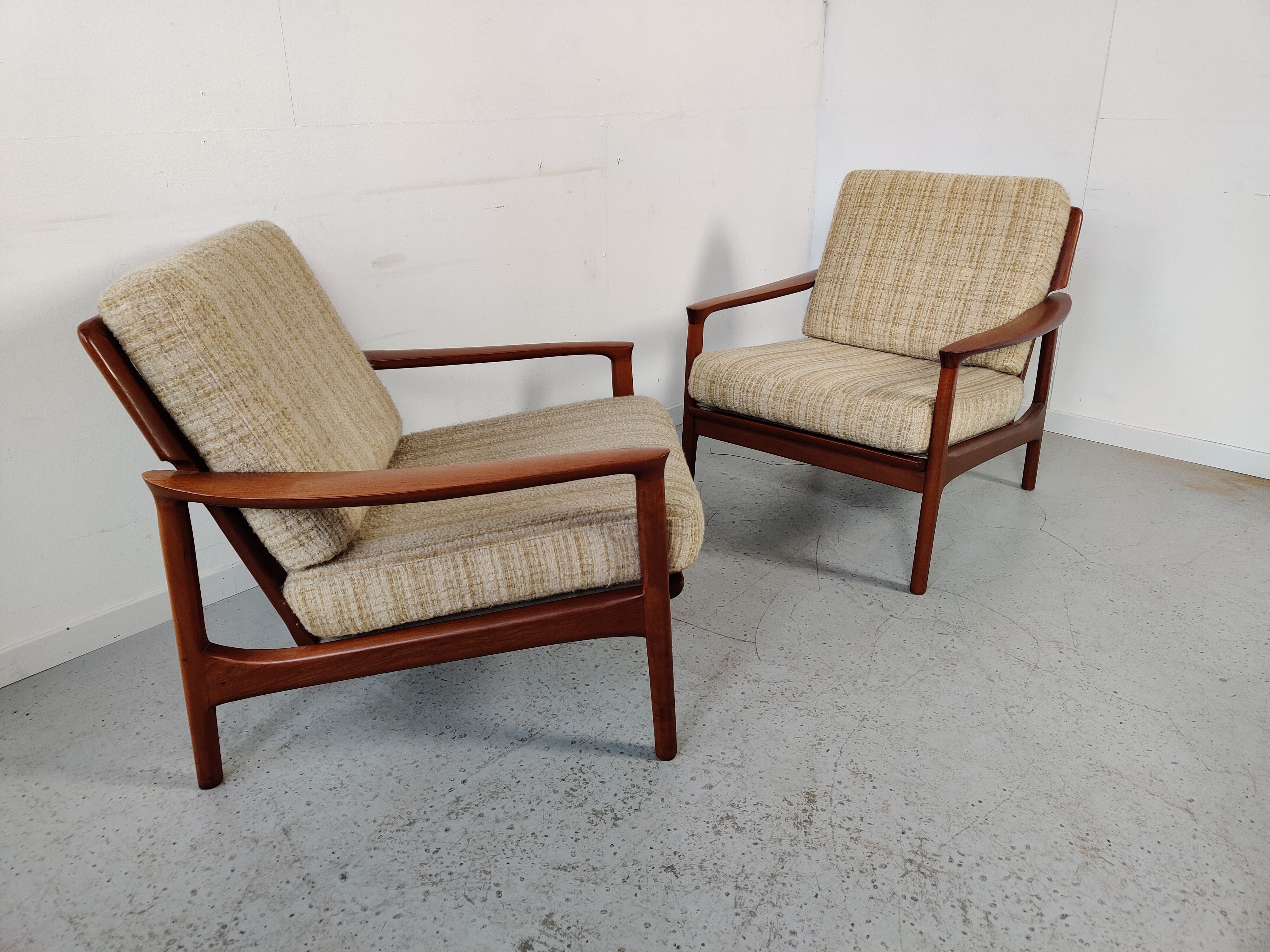 Pair of Scandinavian teak armchairs, Denmark 60s