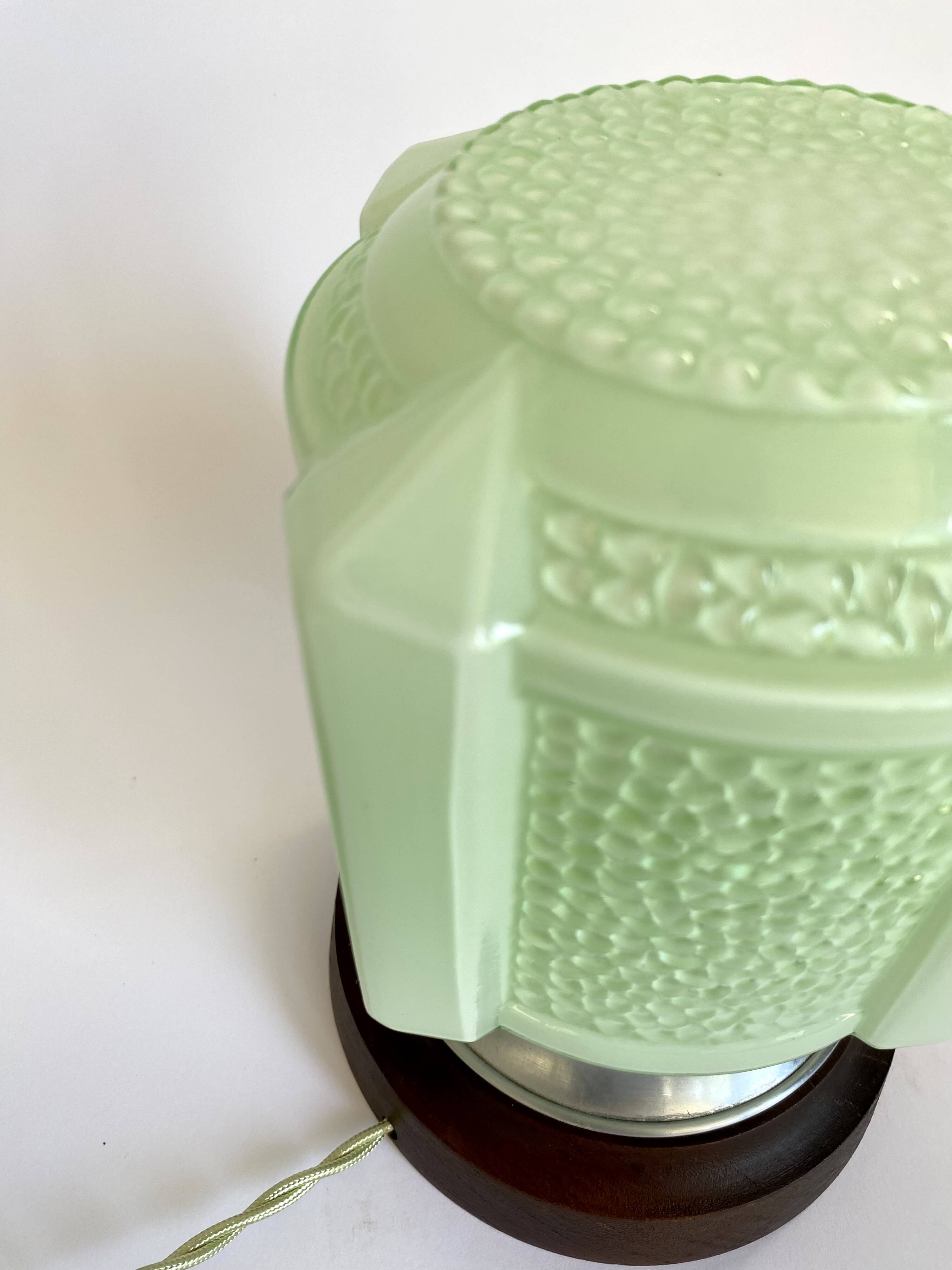 Painted glass lamp, fabric cable