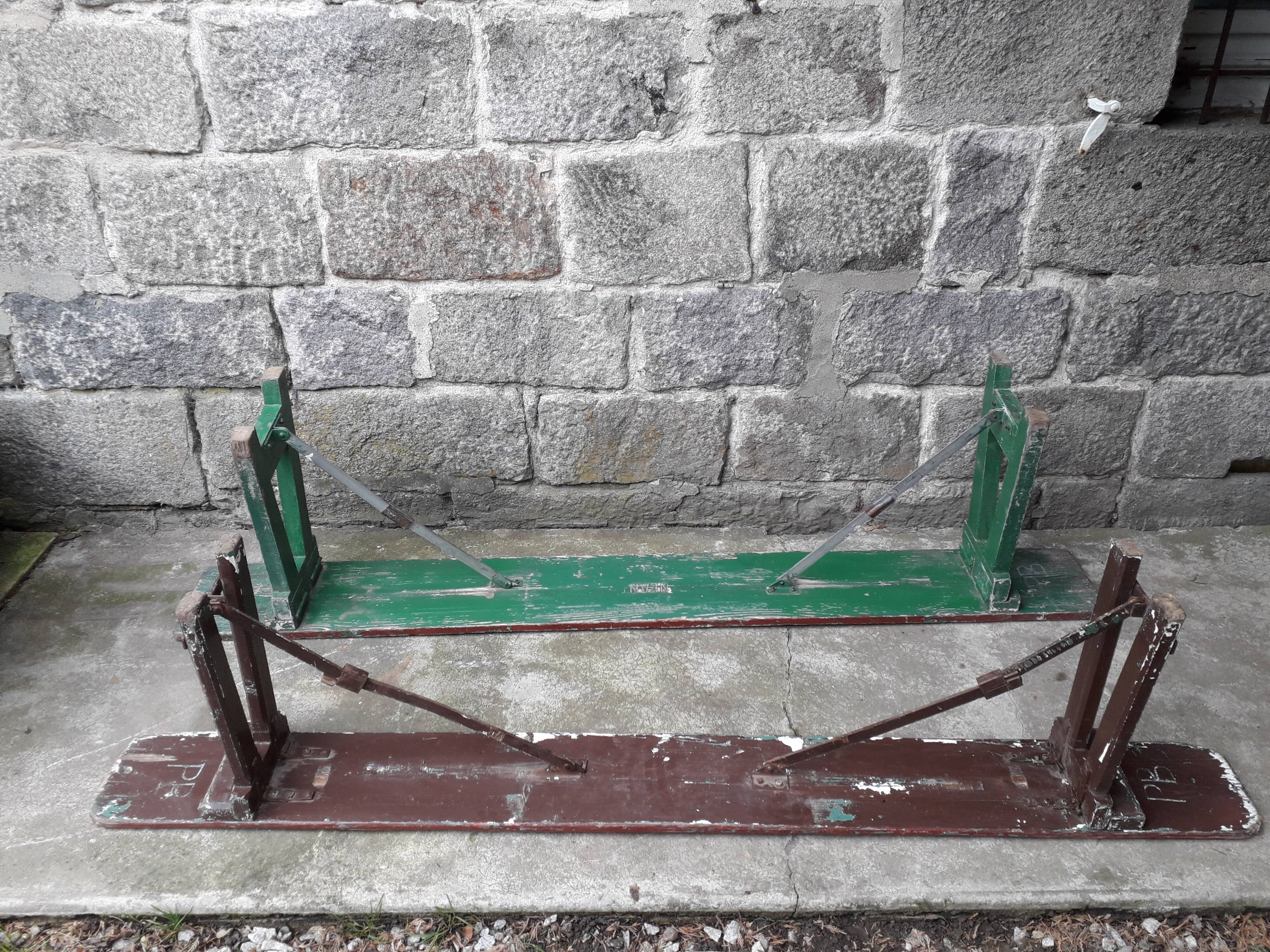 Paire de bancs pliant guinguette