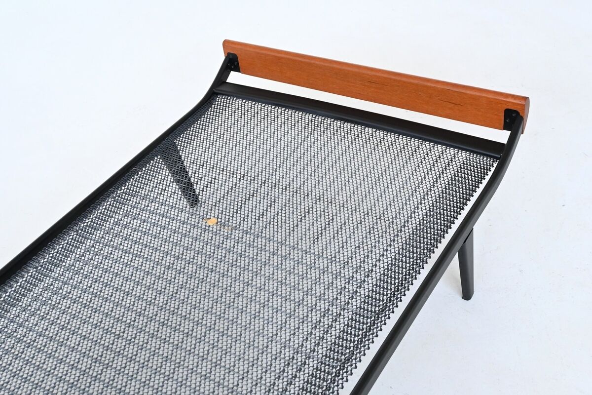 Dick Cordemeijer Cleopatra daybed white fabric Auping Netherlands 1954