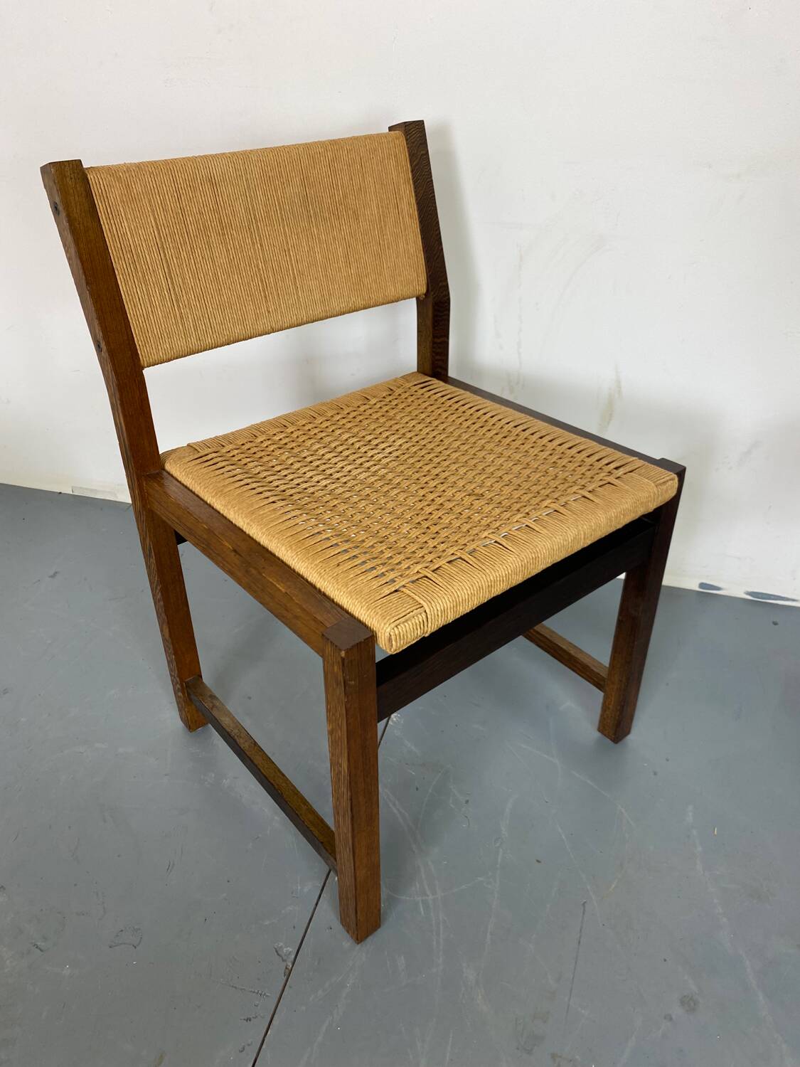 Chaises rustiques modernistes en bois et corde de papier, années 1970, lot de 6