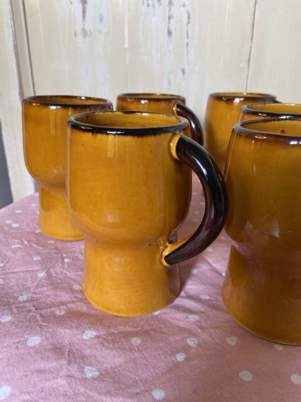 Vintage orange mugs 70s