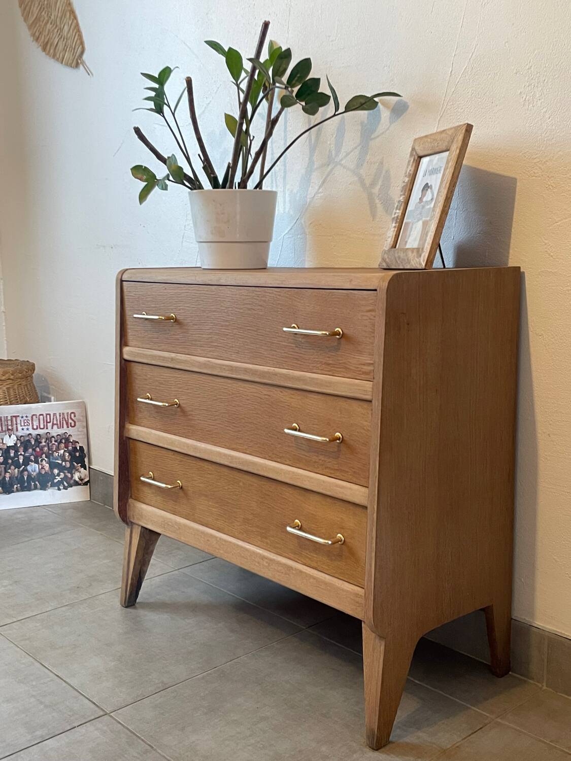Charming vintage chest of drawers from the 1960s