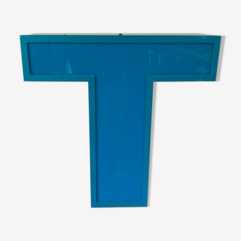 Letter T sign in aluminum aluminum and plexiglass vintage 1970