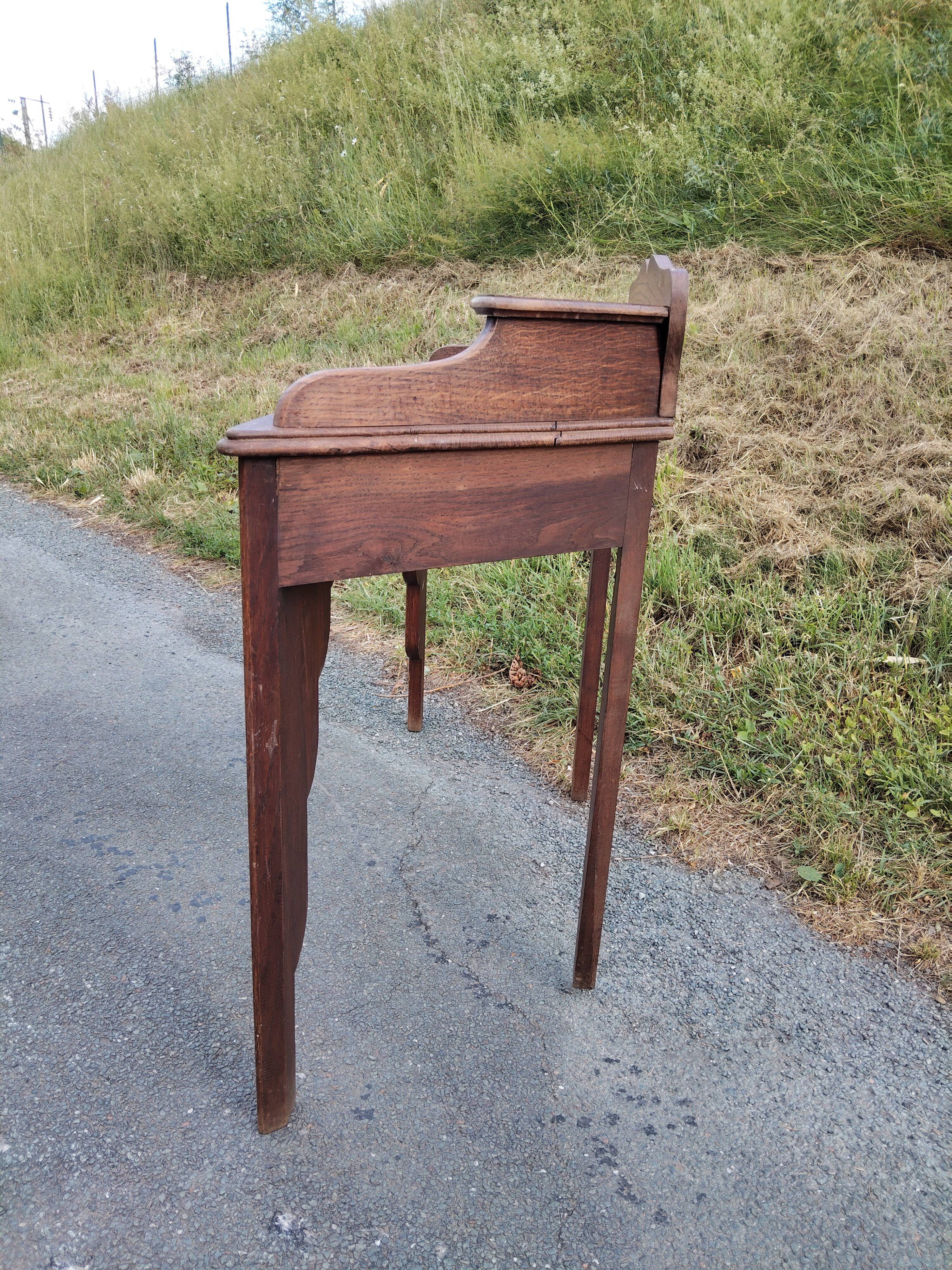 bureau d'angle Art Déco en chêne massif – 120 cm – années 1930
