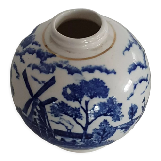 Vase boule à  motifs bleus