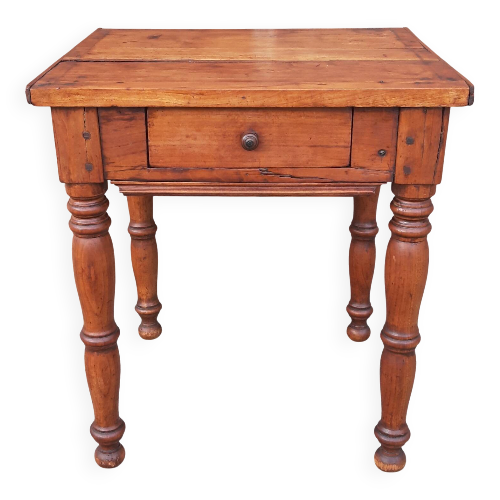 Coffee table or bedside table in wood. (With drawer)
