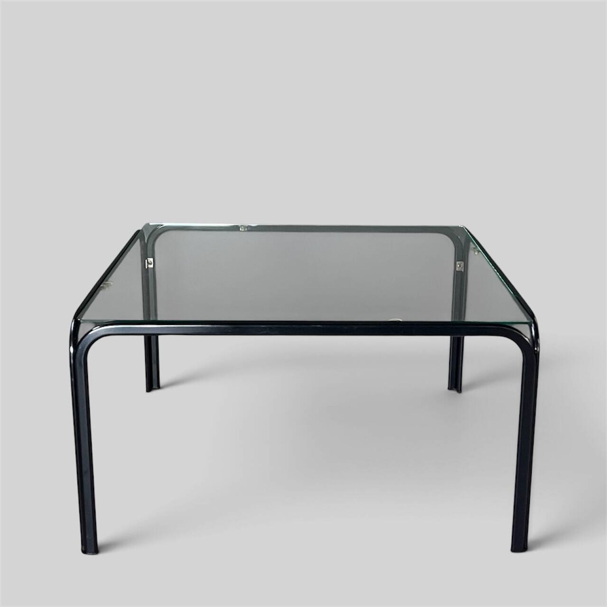 Large coffee table in glass and metal, Italy 1970s.