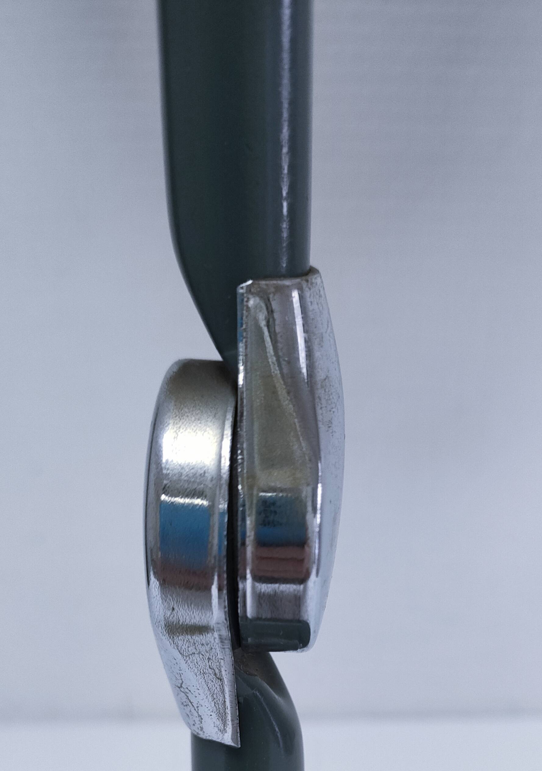 JUMO GS1 khaki lamp from the 50s design