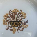 8 flat plates, Carnation model, art deco, CREIL ET MONTEREAU, floral pattern, old