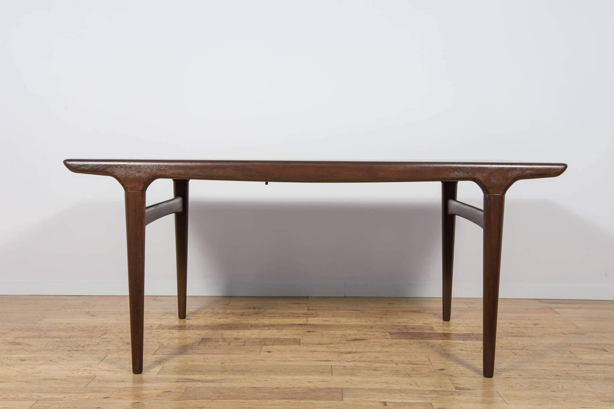 Mid-Century Teak Extending Dining Table Designed by Johannes Andersen for Uldum Møbelfabrik, Denmark, 1960s