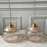Pair of suspensions in pink glass and golden edging 50s-60s