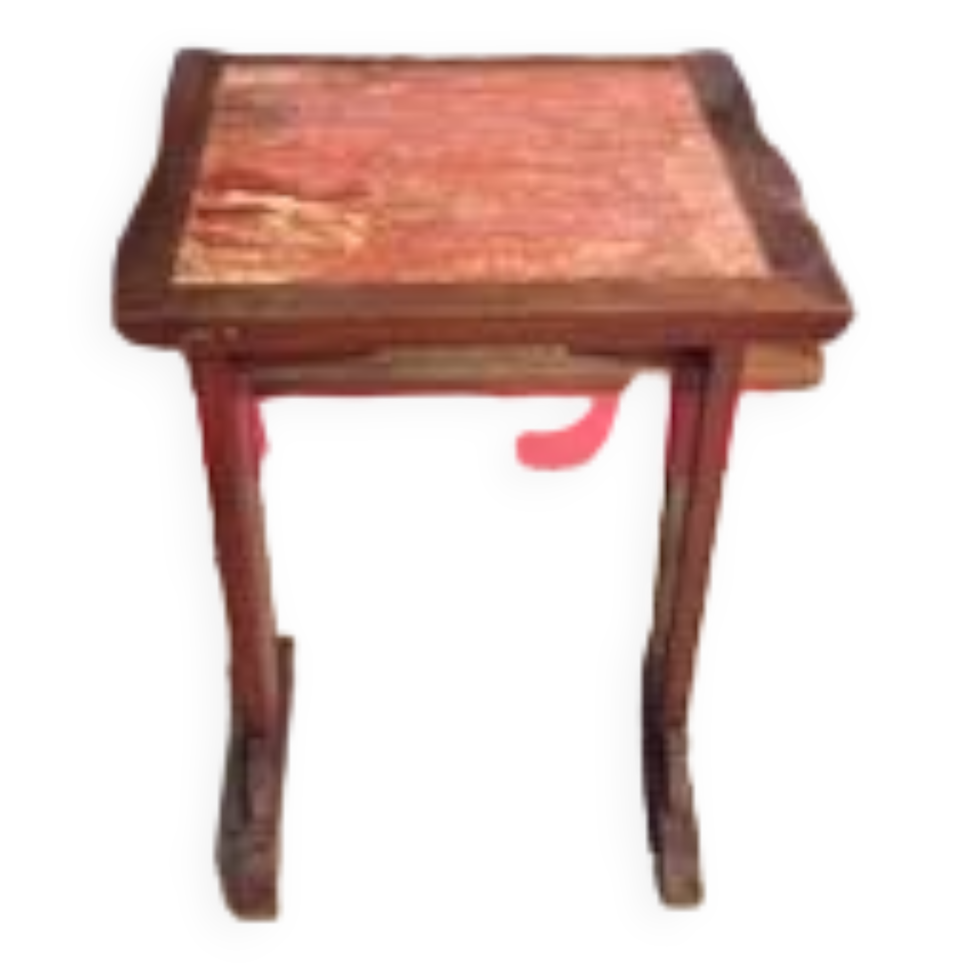 Table de bistrot carrée