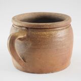 Old handle pot