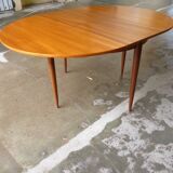 Scandinavian round table of the 60s