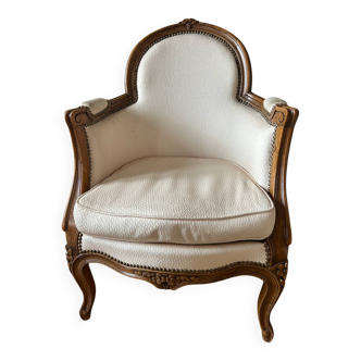 Antique carved armchair – Louis XV/Louis XVI style – Cream fabric