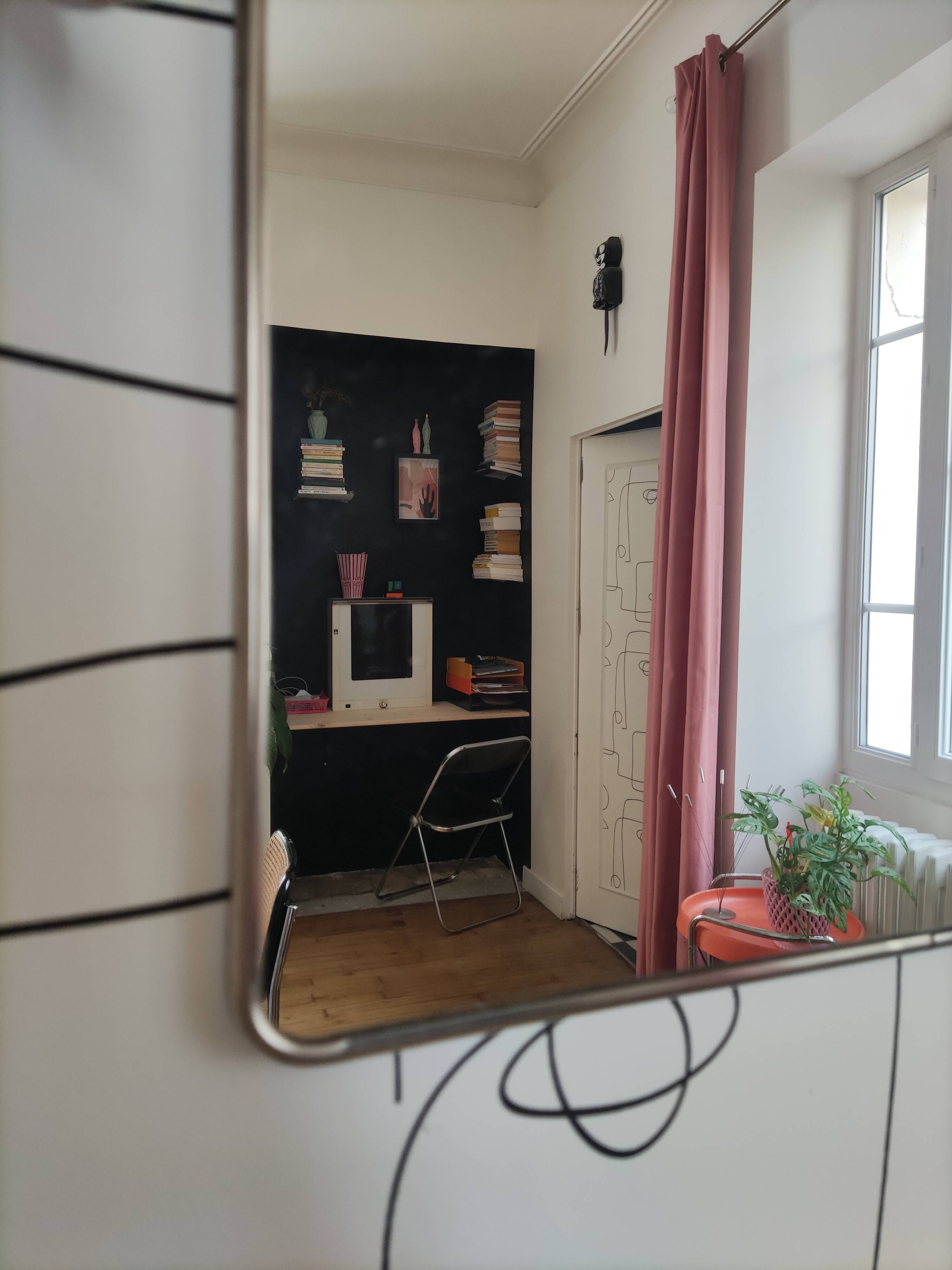 Metal barber mirror, 40x30 cm