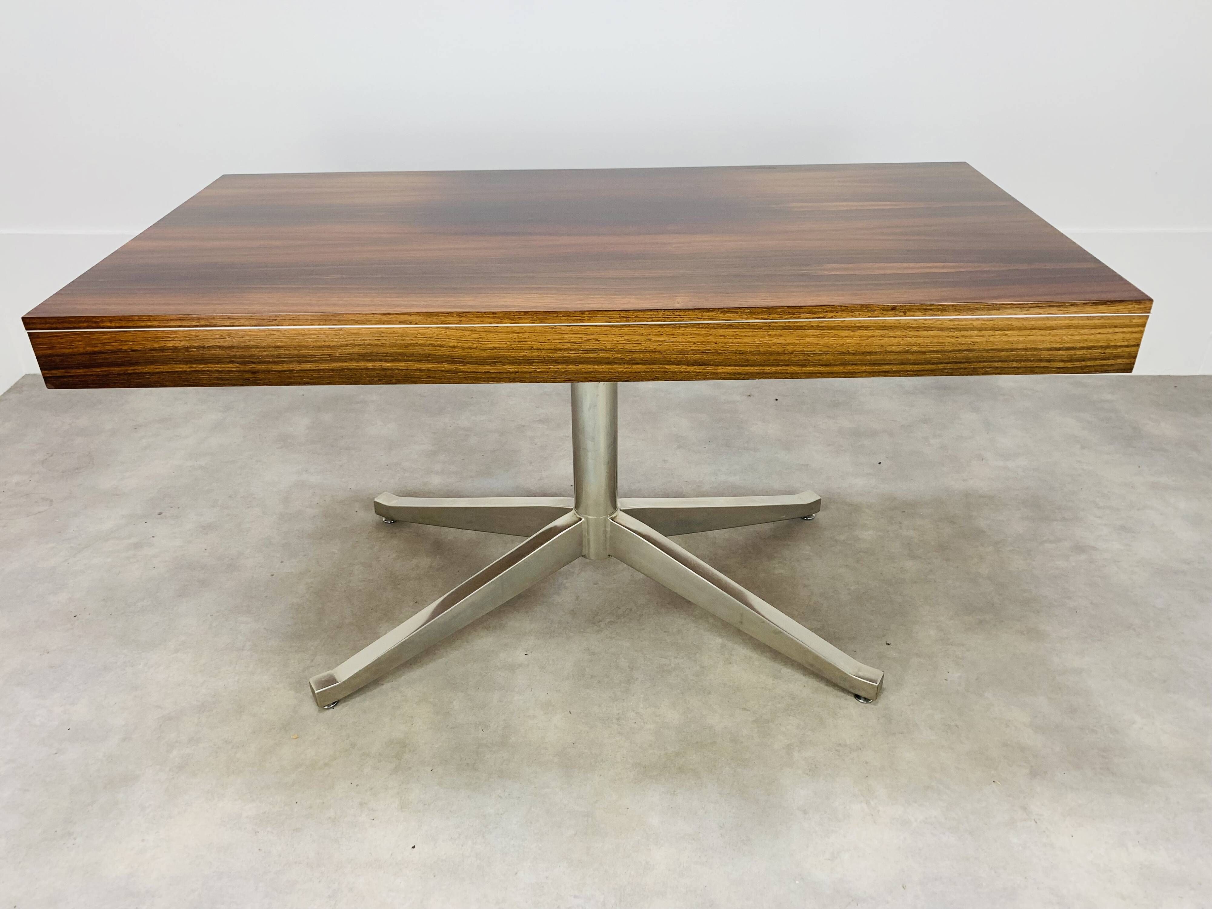 Rosewood desk from the 1960s, attributed to Florence Knoll, Partners model.