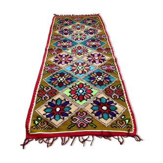 Rainbow wool rug with flowers made by hand in Romania