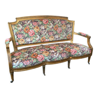 Flowered velvet bench