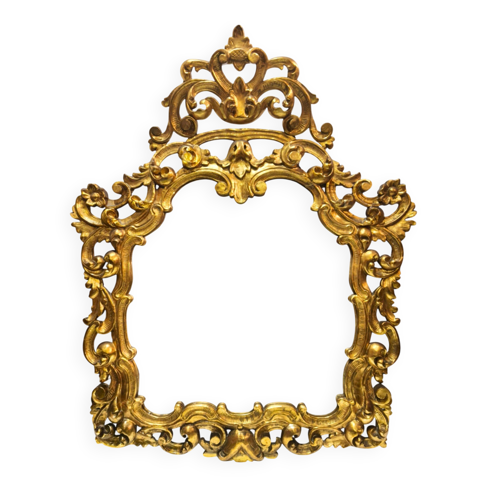Antique wall mirror in carved and gilded wood, baroque style, 140 × 115 cm
