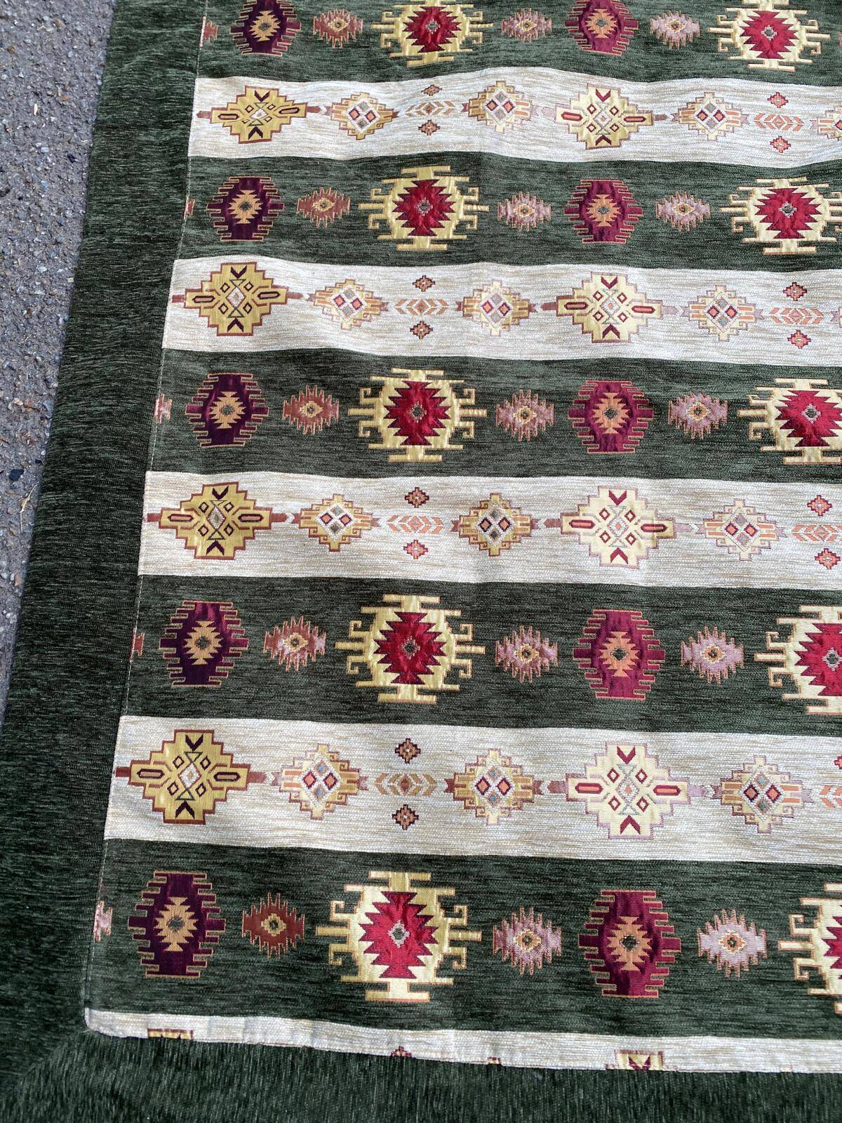 Oriental silk rug 155x210