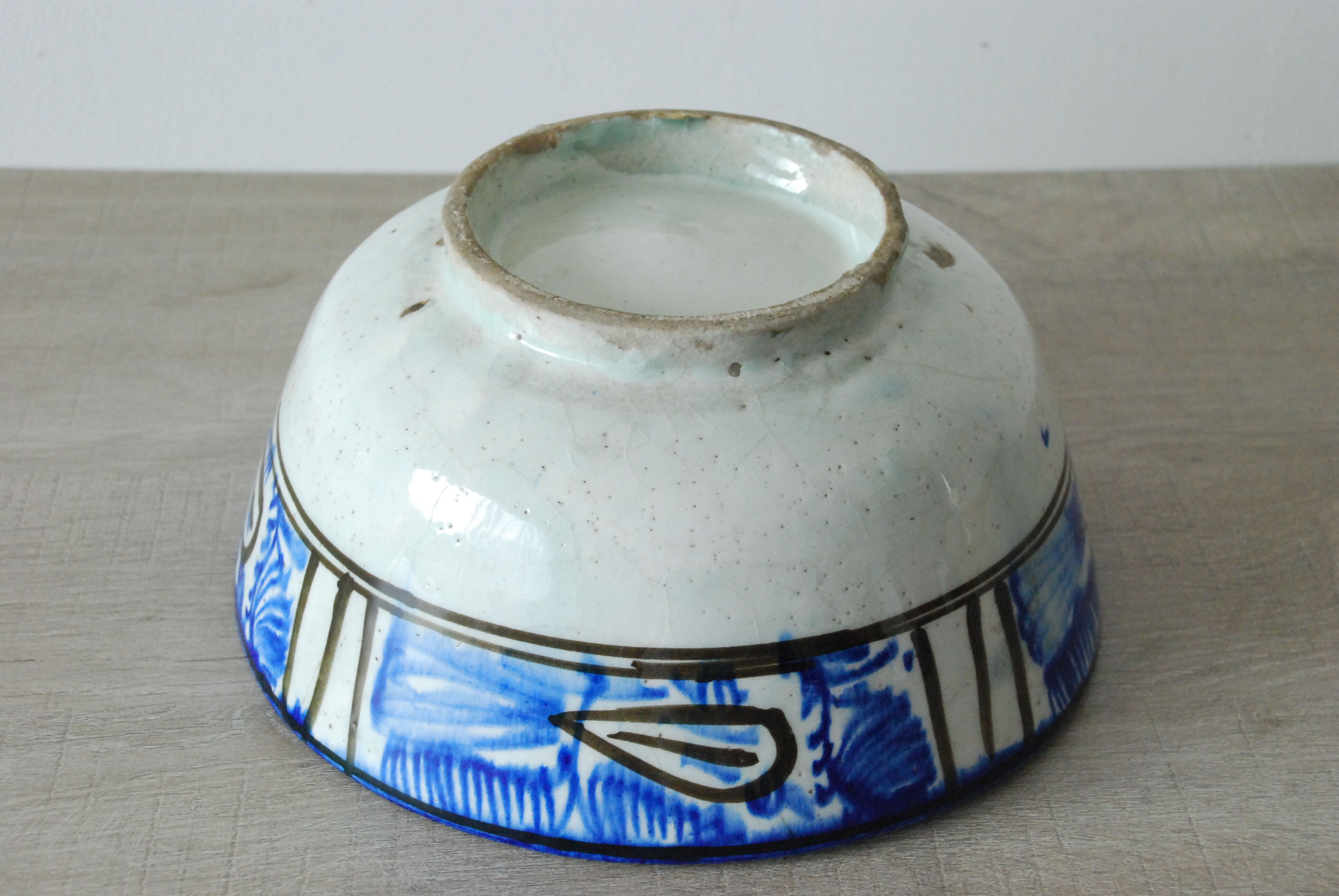 Coupe ancienne orientale en faïence