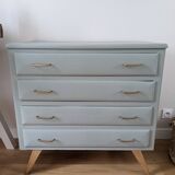 Children's chest of drawers