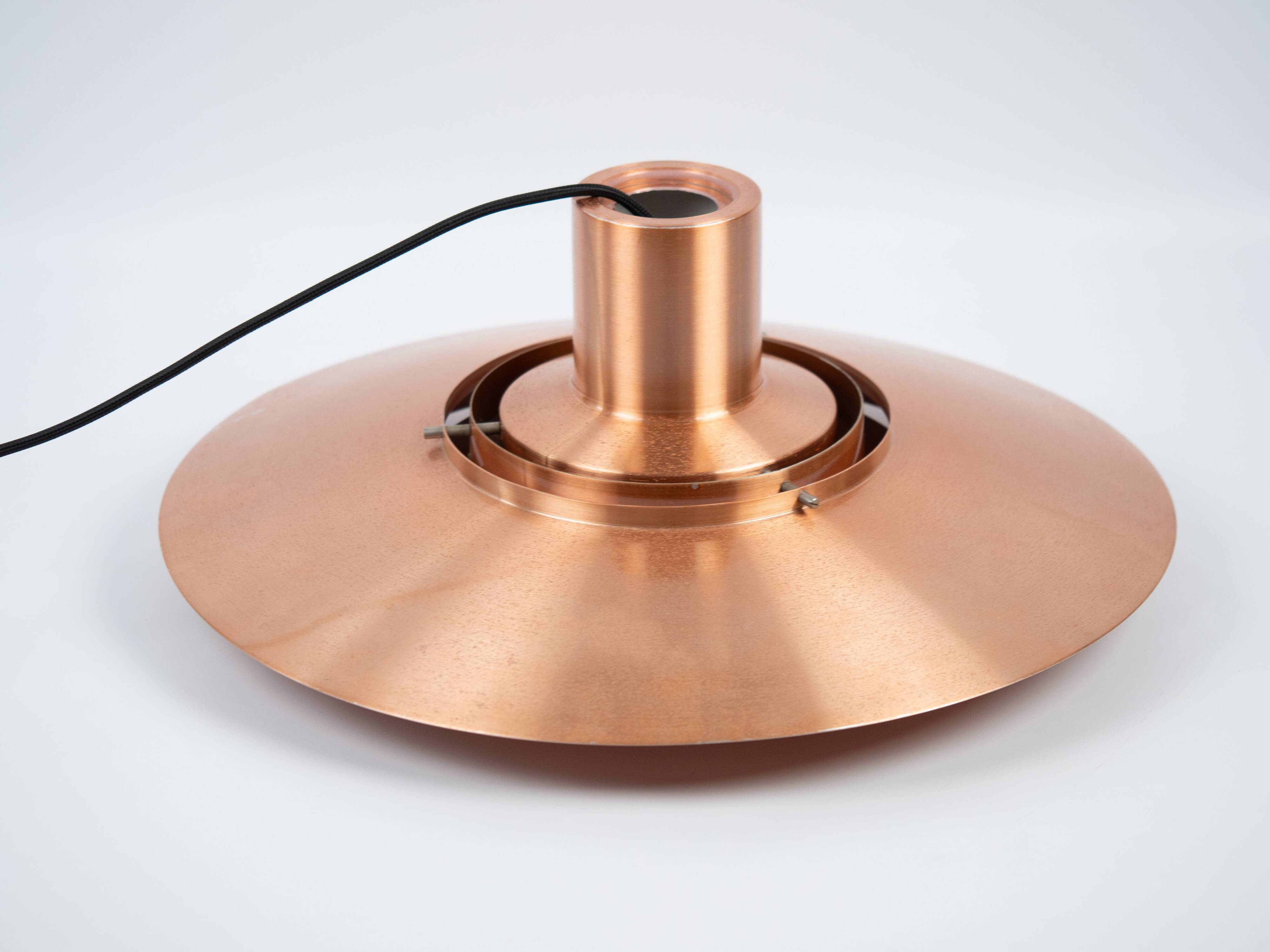 Danish vintage P376 pendant lamp by Fabricius and Kastholm. Nordisk Solar,