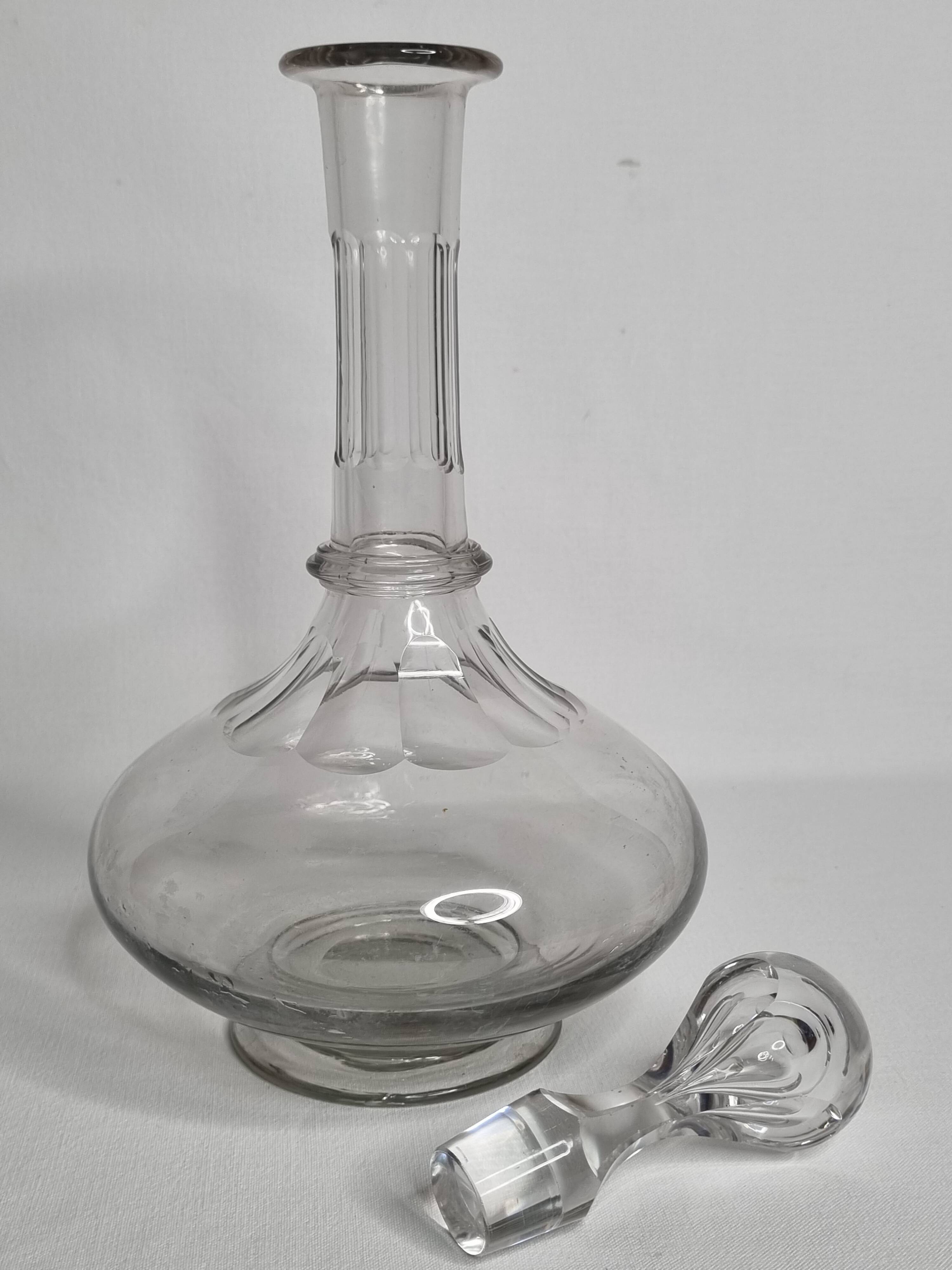 Baccarat crystal gondola decanter, flat ribs, Art Deco 1907