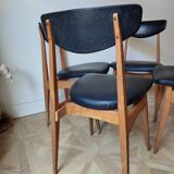 4 Scandinavian chairs in skaï and wood