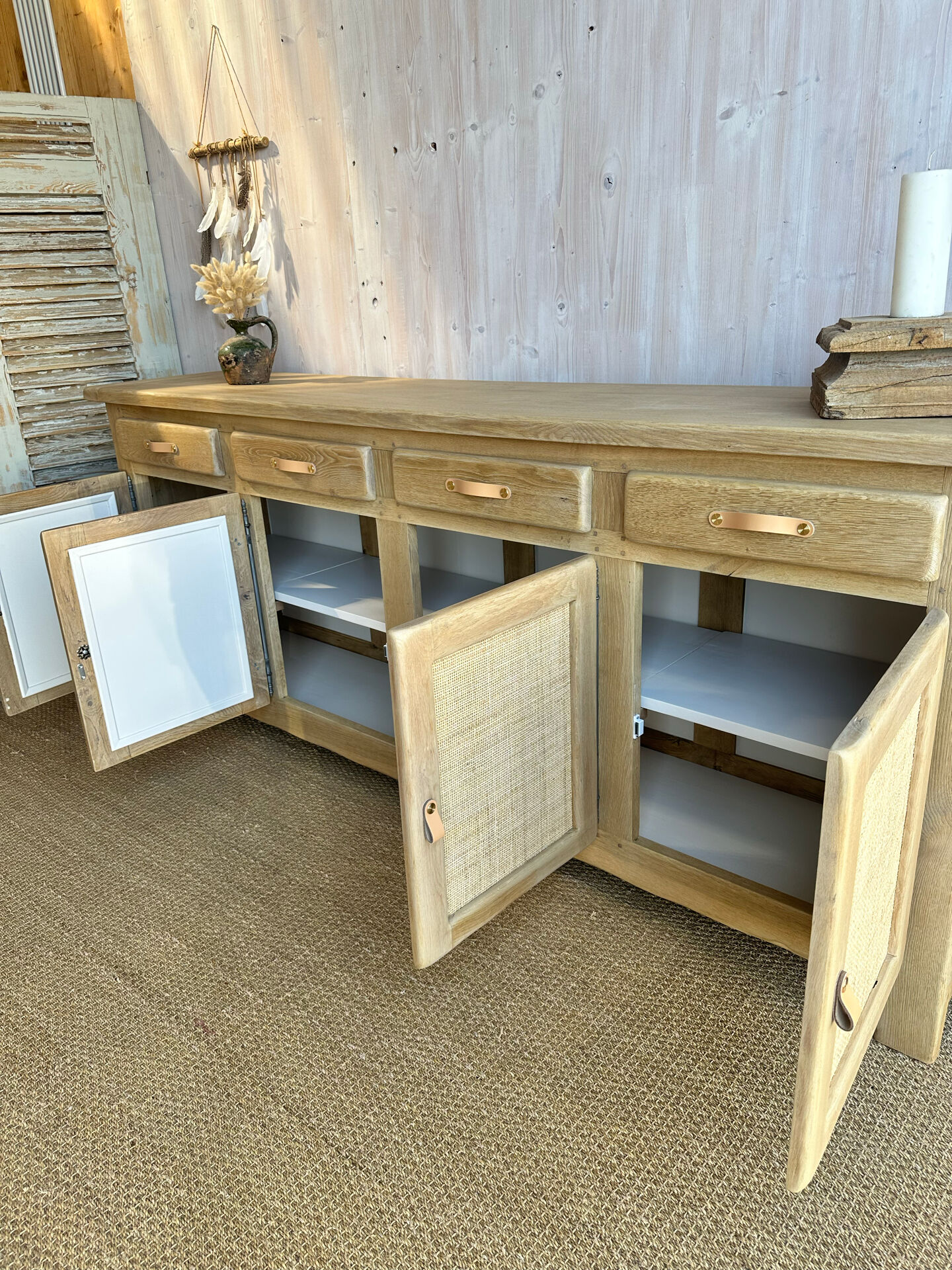 Grande enfilade buffet en chêne massif et cannage – 242 cm