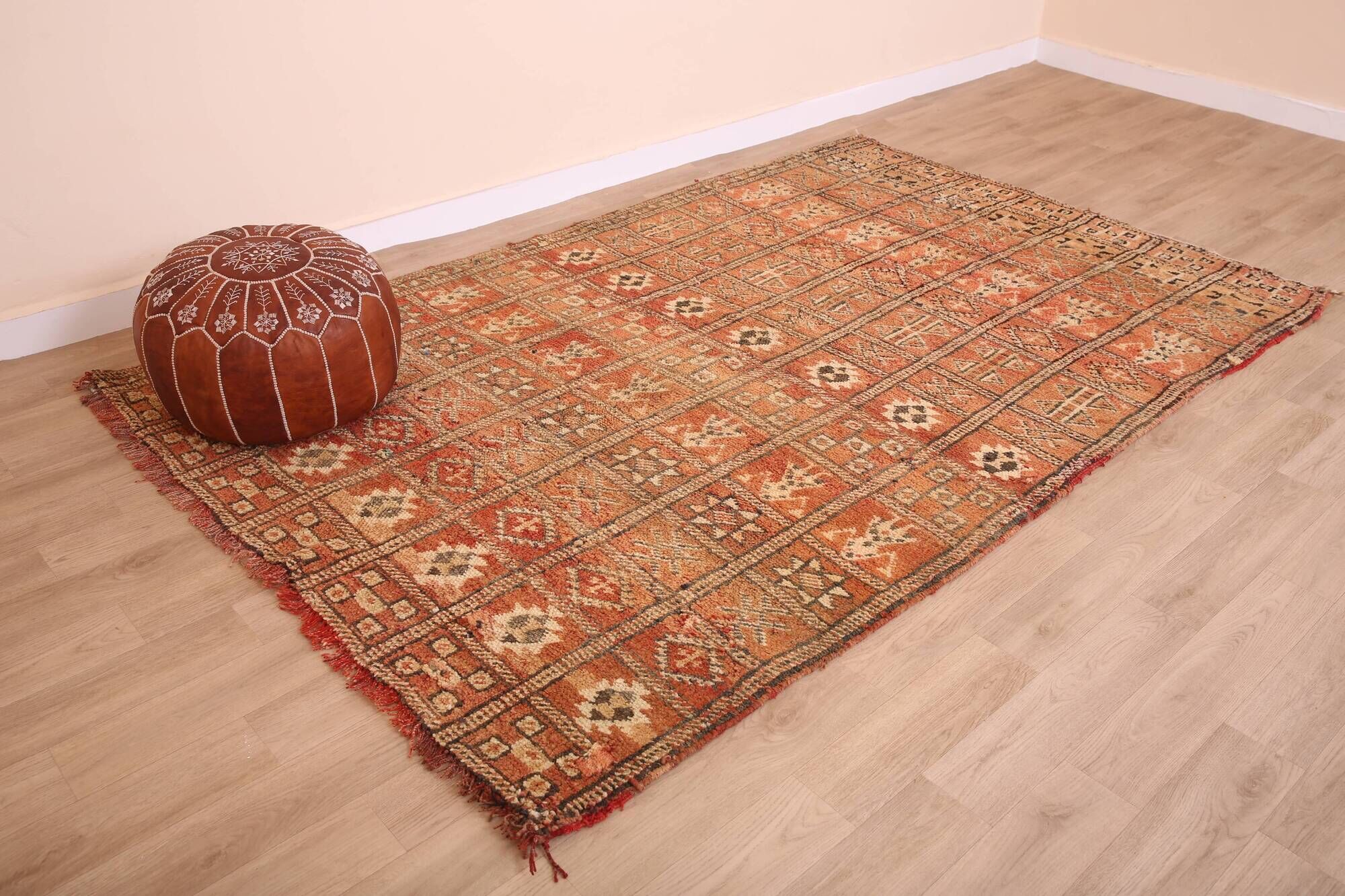 Peach Vintage Moroccan Rug 169 x 268 cm, Berber Tribal Wool Rug, Boho Rug