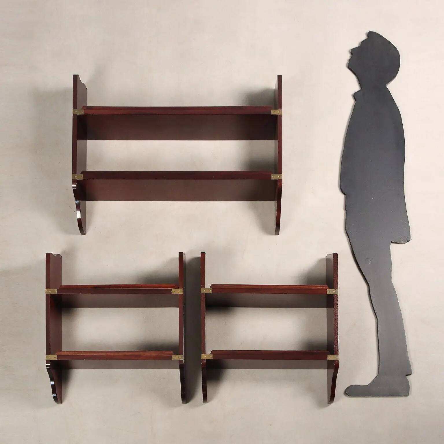 Antique marine-style shelves in mahogany veneer, Italy, 20th century.