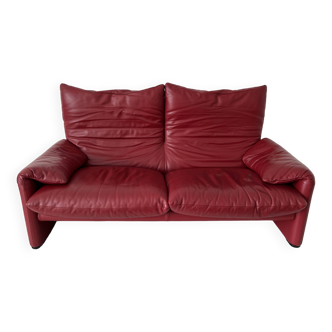 Cassina maralunga sofa