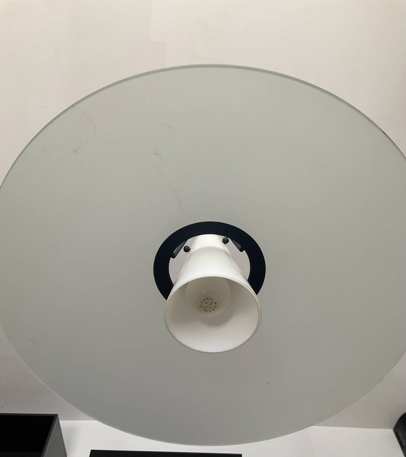 Postmodern Helestra Leuchten pendant light in opaline and frosted glass